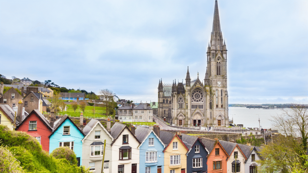 Katedral di Irlandia jadi wisata yang hangat